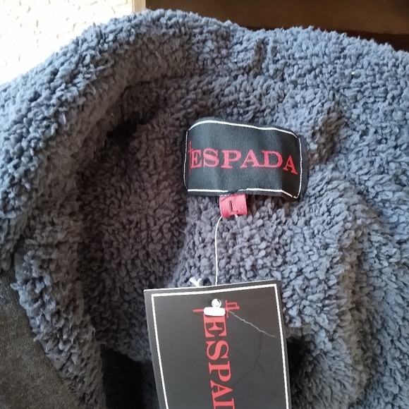 Men's Sherpa lined zip up hoodies. Size 2x - Picture 3 of 4